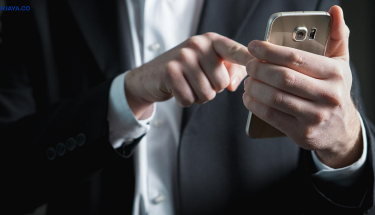 Bagaimana Bertanya Maklumat Lanjut Mengenai Jawatan Kosong Melalui Whatsapp / Telefon. Ini Tips Untuk Anda